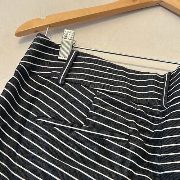 Loft black white striped ankle pants Marisa fit Size 2 EUC - Picture 5 of 9